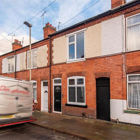 2 Bedroom House In The Heart Of Leicester Exterior foto